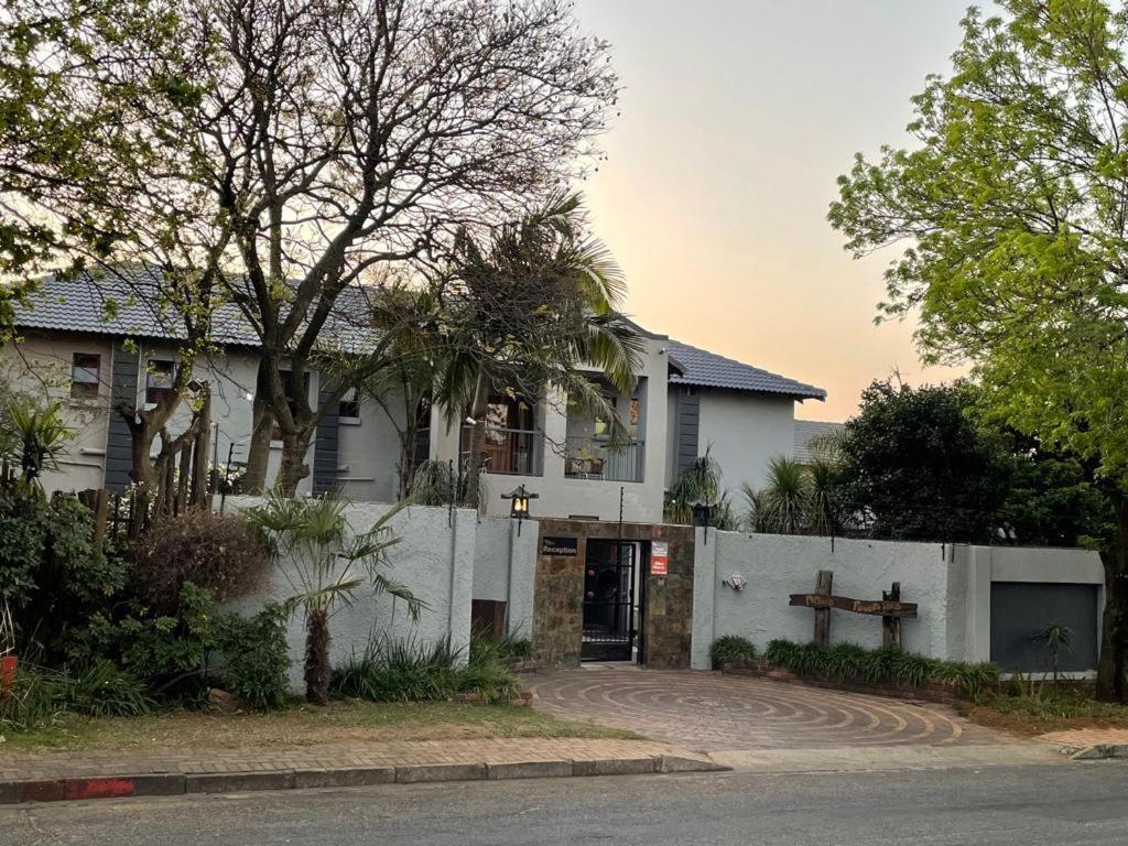 Africa Footprints Lodge 肯普顿帕克 外观 照片